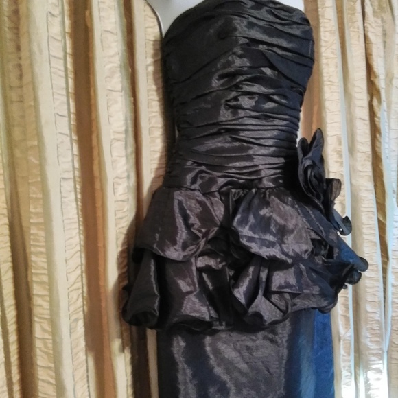 Size 8 A.J. Bari Vintage Black Formal Dress - Picture 3 of 6
